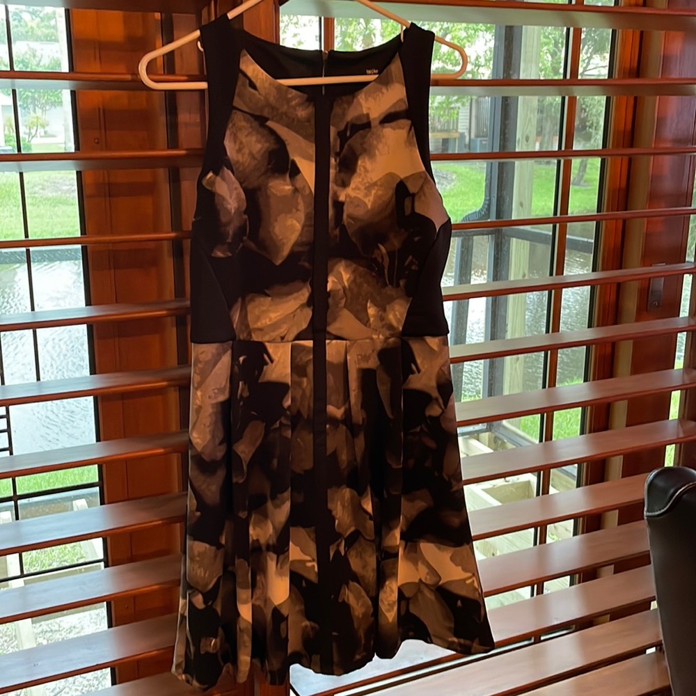 Ladies dress